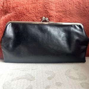Elegant Black Kiss Lock Clutch/Wallet